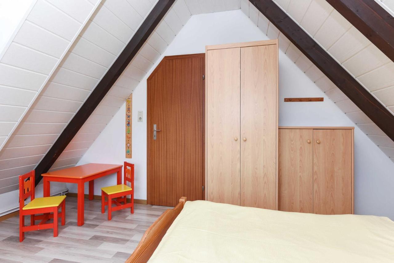 Ferienhaus Leuchtturm بينسيرسيال الغرفة الصورة